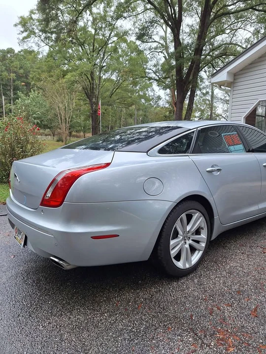 2011 Jaguar XJ Series 4 - Image 3 of 20