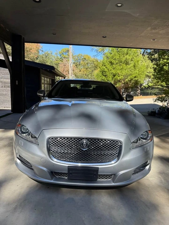 2011 Jaguar X351 XJ - Image 3 of 20
