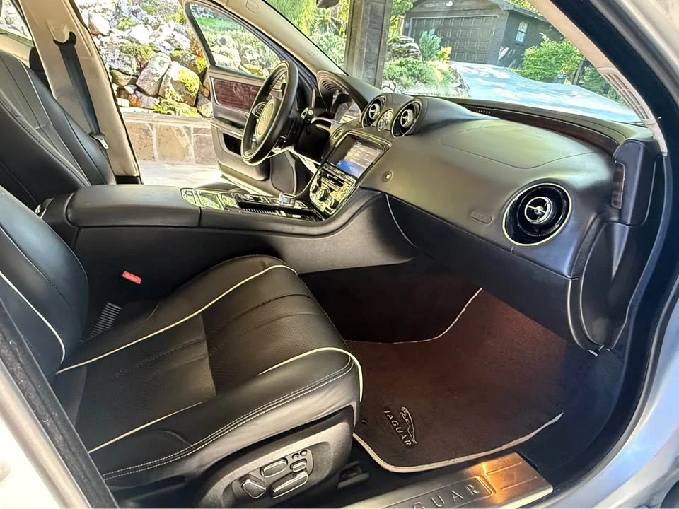 2011 Jaguar X351 XJ - Image 18 of 20
