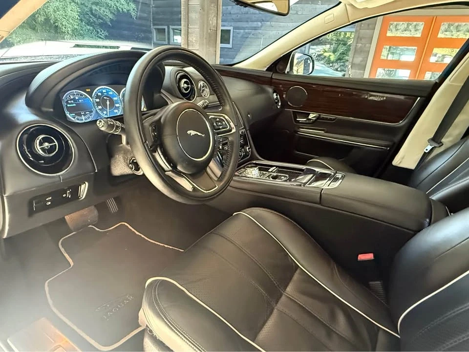2011 Jaguar X351 XJ - Image 10 of 20