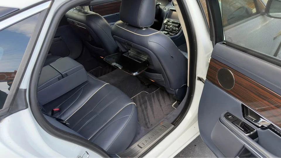2011 Jaguar X351 XJ - Image 11 of 13