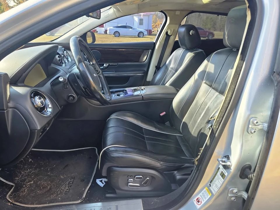 2011 Jaguar XJ Series 4 - Image 12 of 19