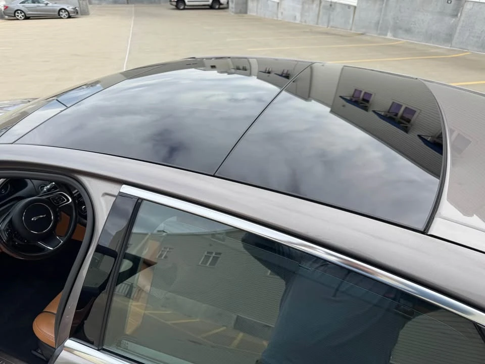 2011 Jaguar X351 XJ - Image 2 of 12