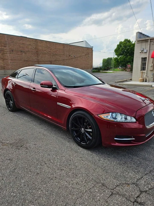 2011 Jaguar X351 XJ - Image 6 of 20