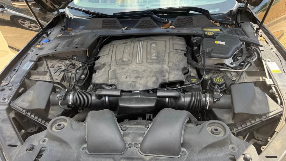2011 Jaguar X351 XJ - Image 7 of 7
