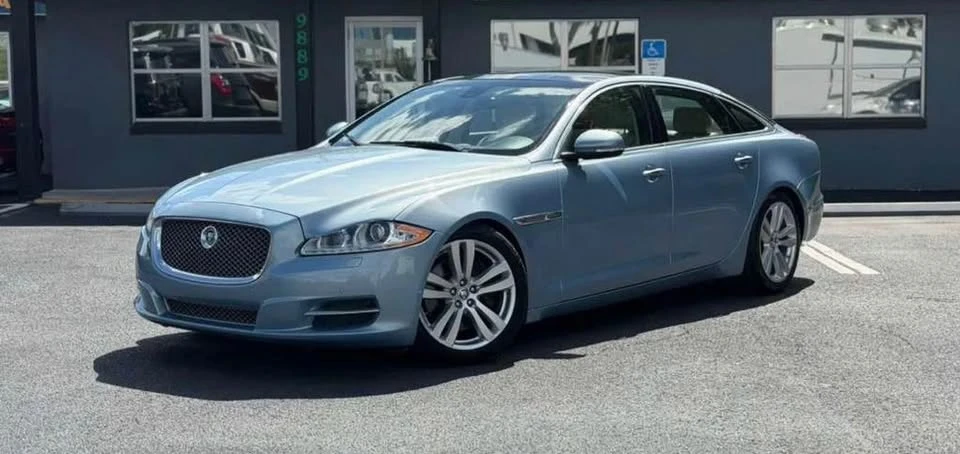 2011 Jaguar X351 XJ - Image 17 of 17