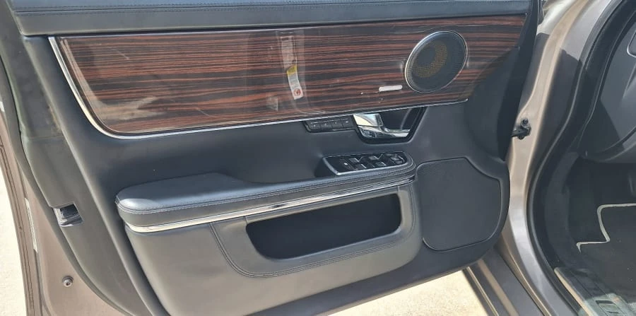 2011 Jaguar X351 XJ - Image 14 of 21