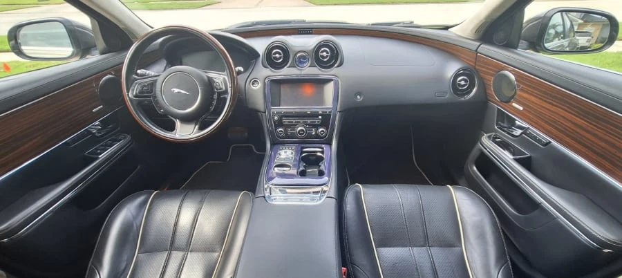 2011 Jaguar X351 XJ - Image 15 of 21