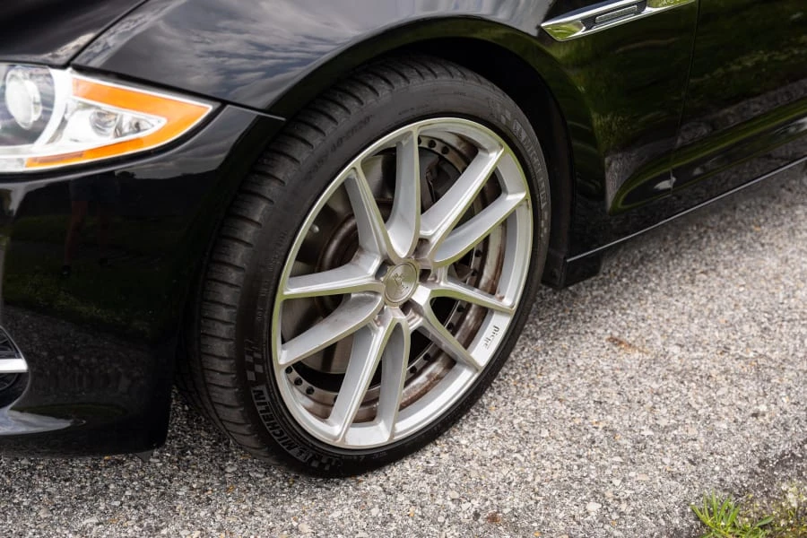 2011 Jaguar X351 XJ - Image 11 of 21
