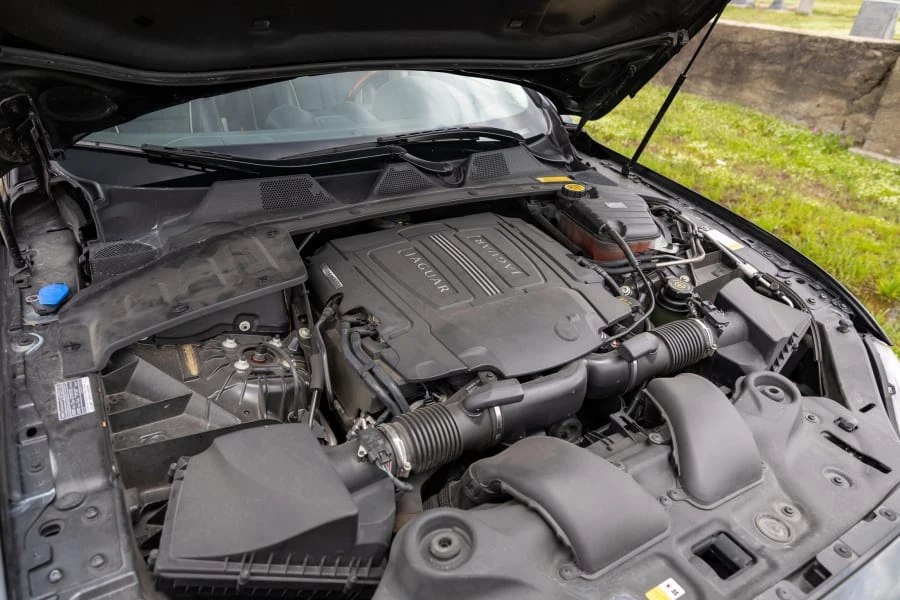 2011 Jaguar X351 XJ - Image 20 of 21
