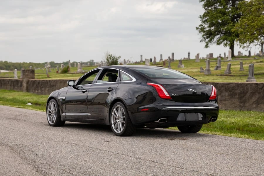 2011 Jaguar X351 XJ - Image 8 of 21