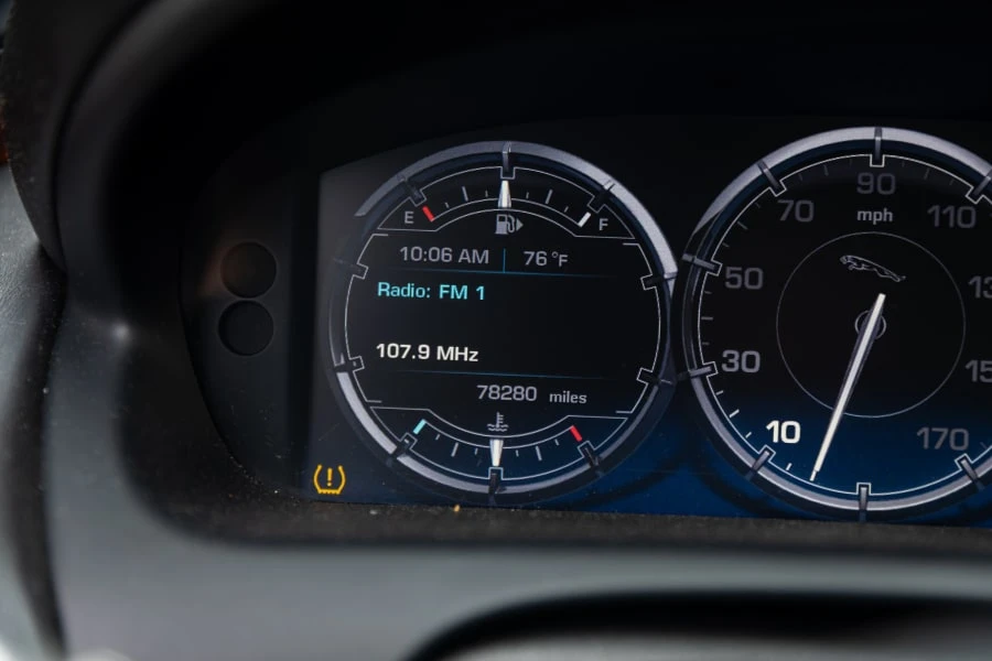 2011 Jaguar X351 XJ - Image 15 of 21