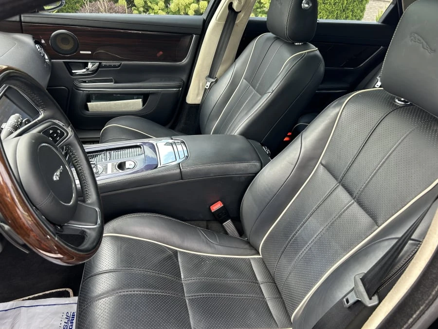2011 Jaguar X351 XJ - Image 4 of 11
