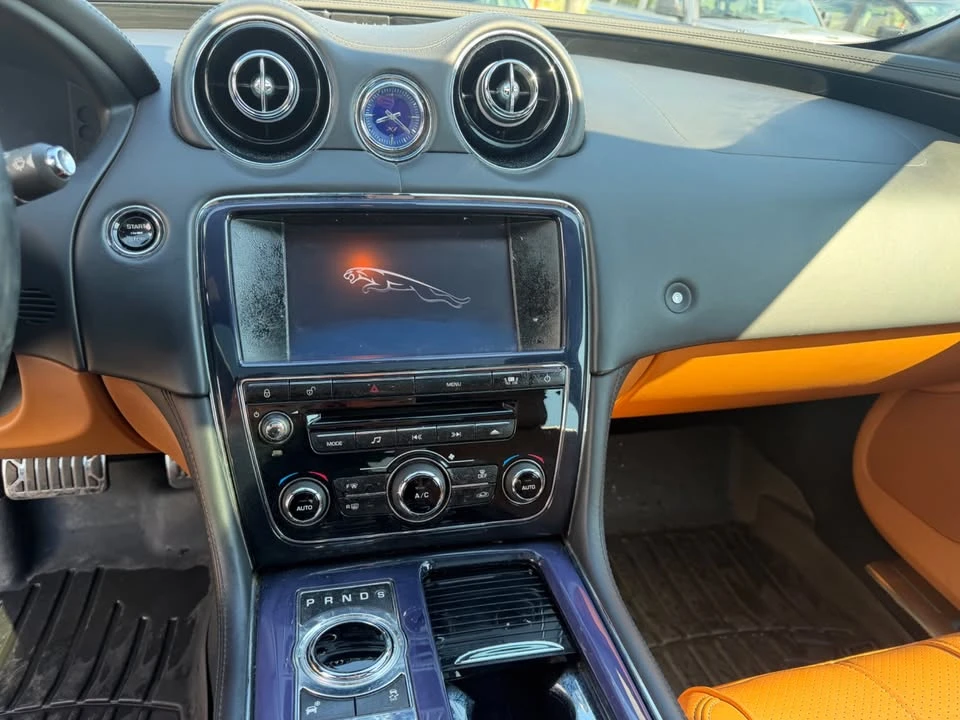 2011 Jaguar X351 XJ - Image 11 of 15