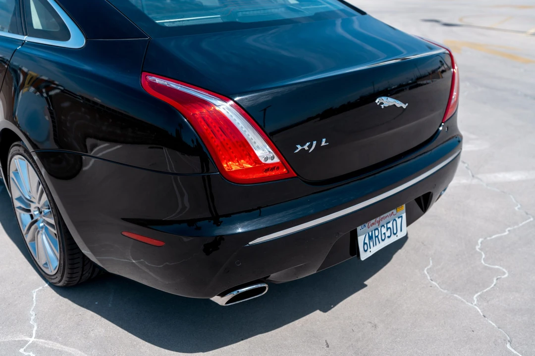 2011 Jaguar X351 XJ - Image 19 of 31
