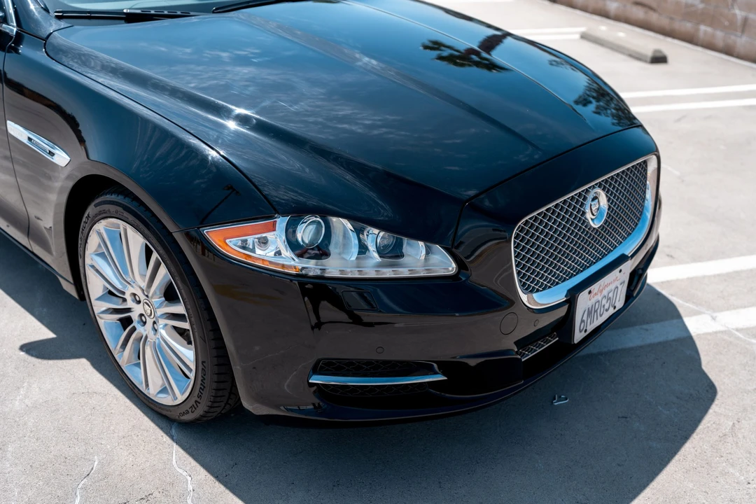 2011 Jaguar X351 XJ - Image 10 of 31