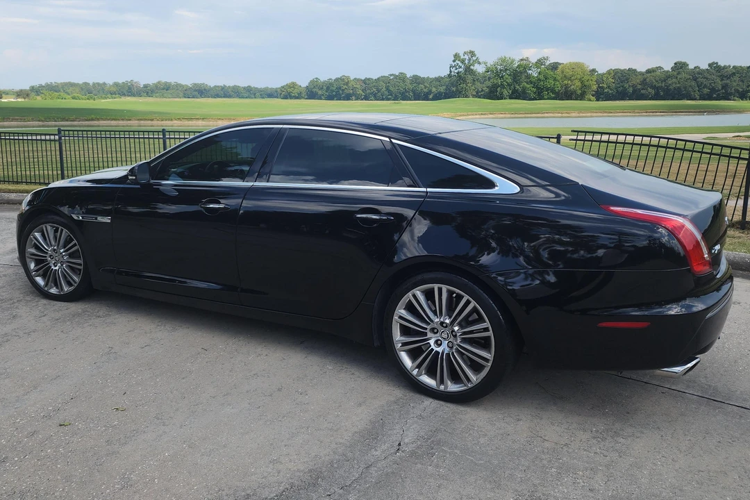 2011 Jaguar X351 XJ - Image 4 of 31