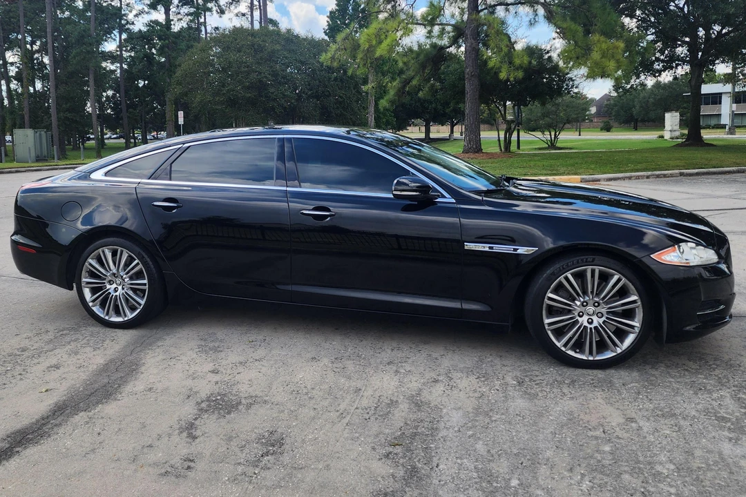 2011 Jaguar X351 XJ - Image 3 of 31