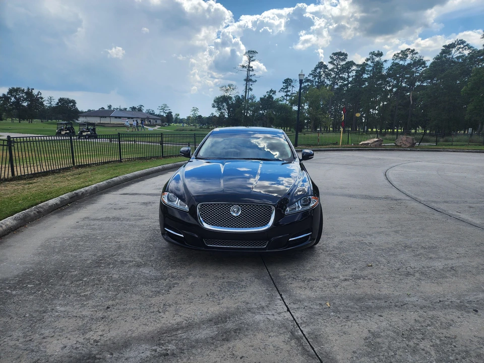2011 Jaguar X351 XJ - Image 6 of 31