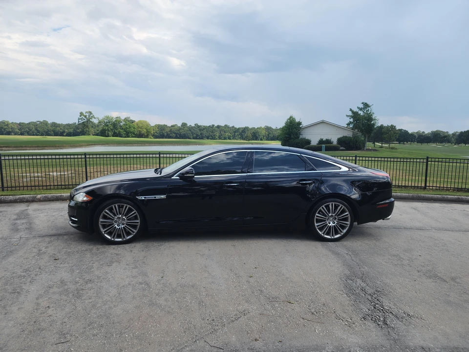 2011 Jaguar X351 XJ - Image 7 of 31