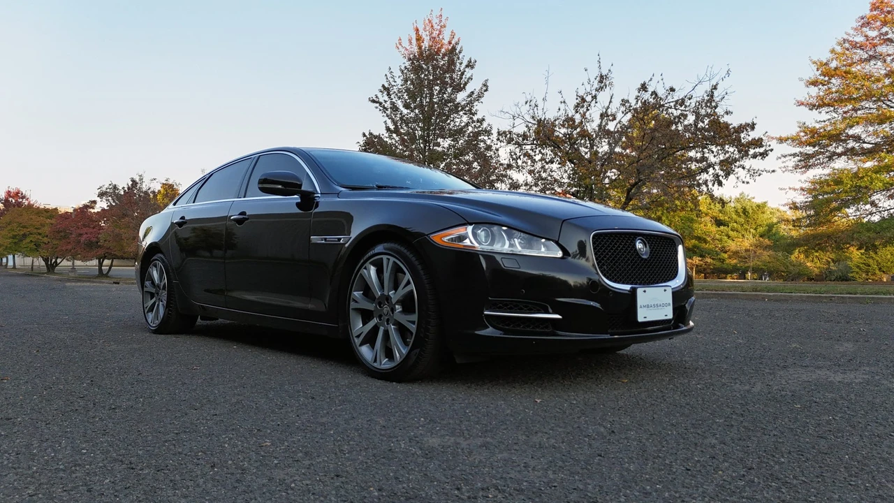 2011 Jaguar X351 XJ - Image 19 of 31
