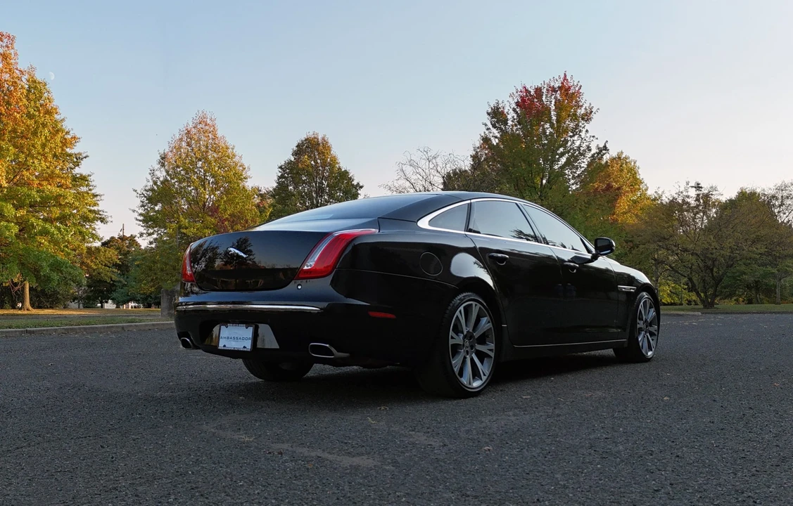 2011 Jaguar X351 XJ - Image 18 of 31