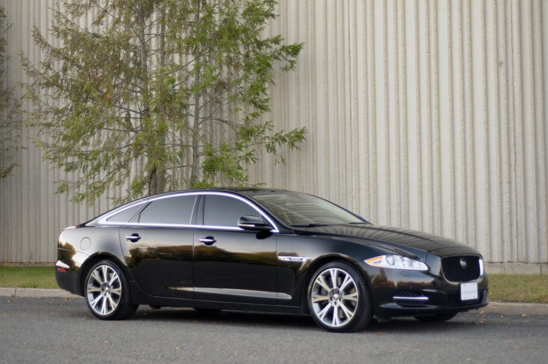 2011 Jaguar X351 XJ - Image 12 of 31