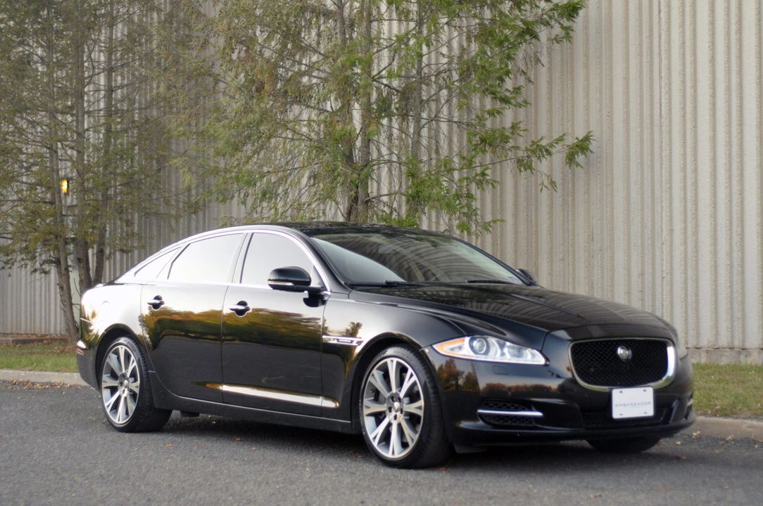 2011 Jaguar X351 XJ - Image 13 of 31