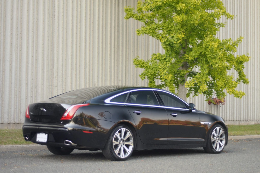 2011 Jaguar X351 XJ - Image 10 of 31