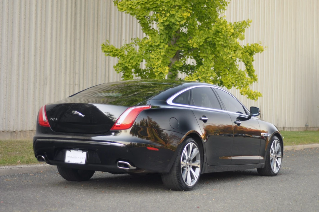 2011 Jaguar X351 XJ - Image 9 of 31