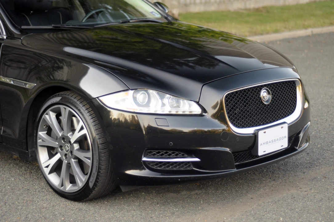 2011 Jaguar X351 XJ - Image 30 of 31