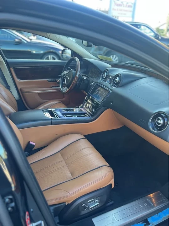 2011 Jaguar X351 XJ - Image 6 of 11