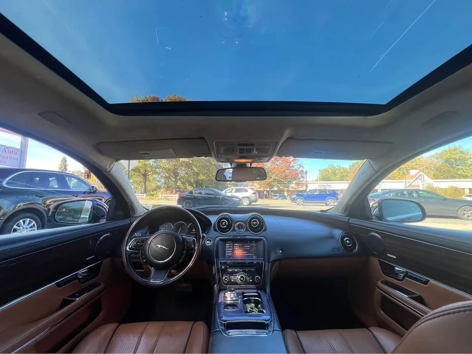 2011 Jaguar X351 XJ - Image 5 of 11