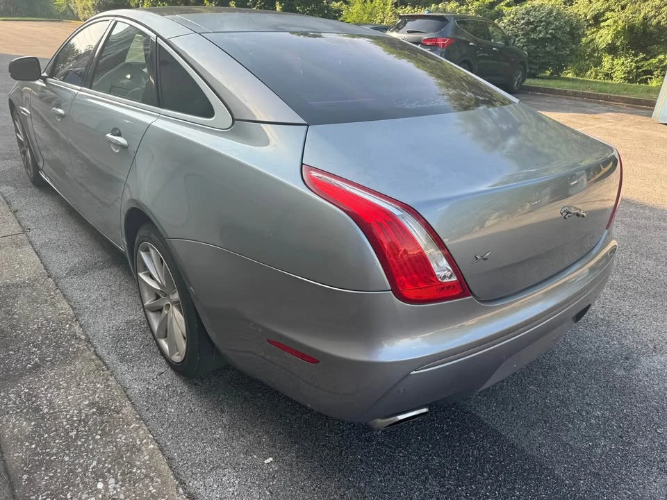 2011 Jaguar X351 XJ - Image 4 of 12