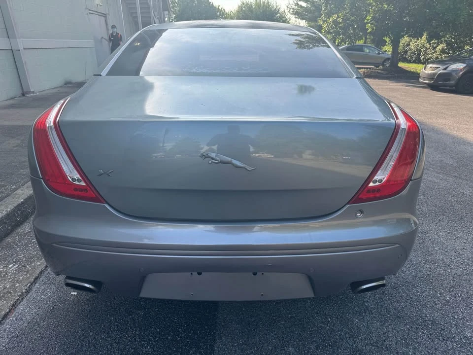 2011 Jaguar X351 XJ - Image 5 of 12