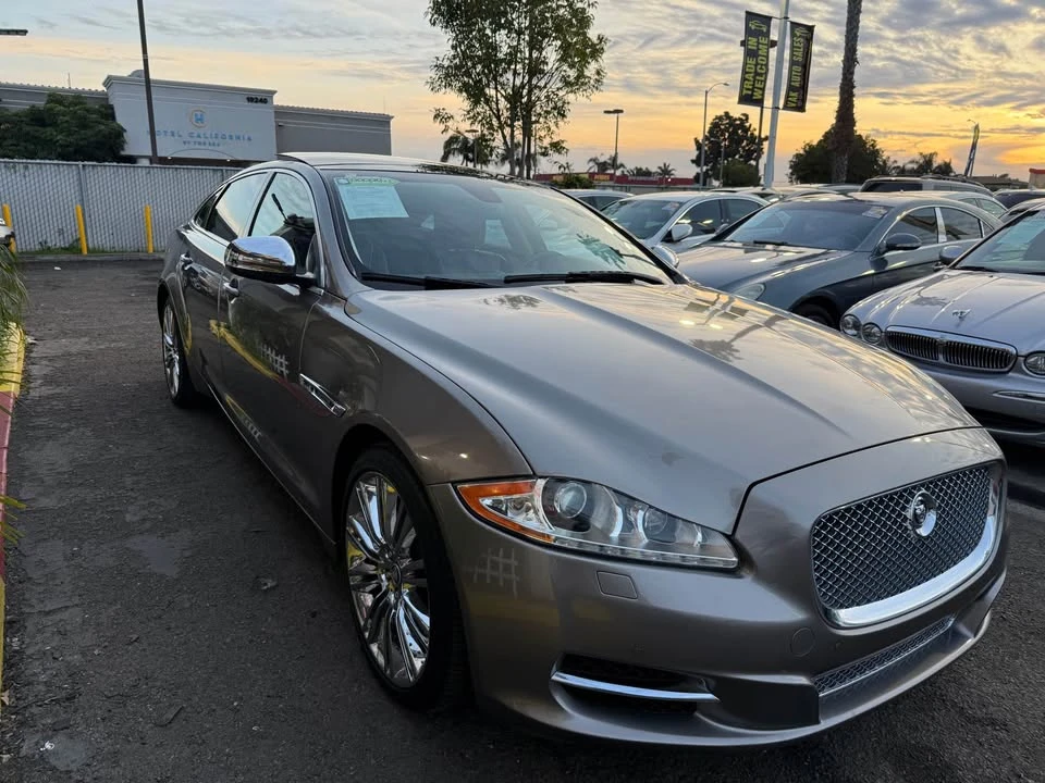 2011 Jaguar XJ Series 4 - Image 2 of 20