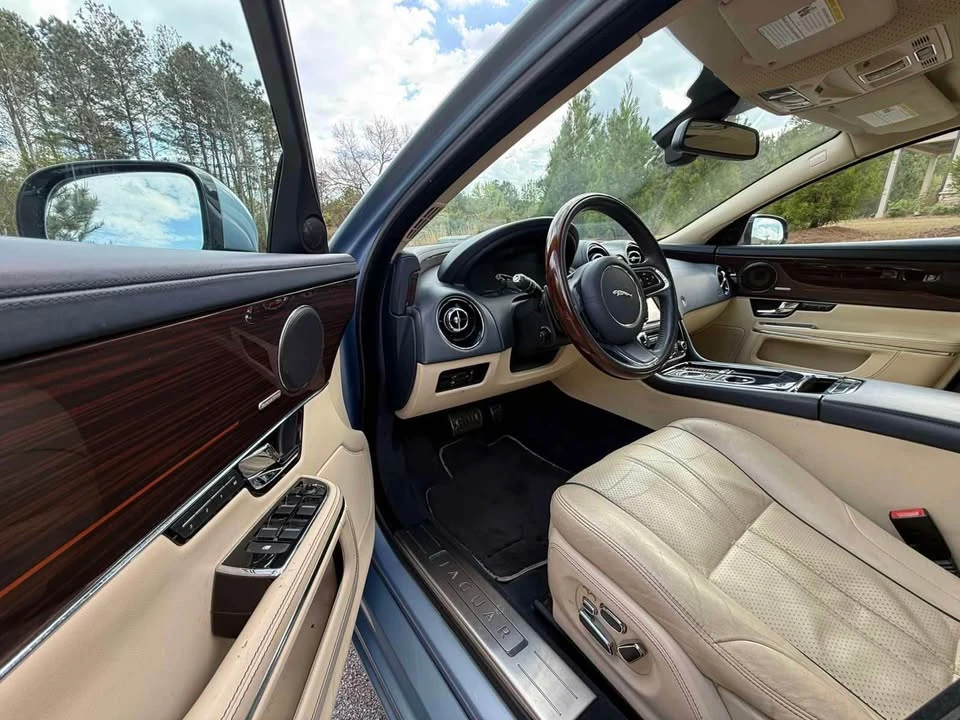 2011 Jaguar X351 XJ - Image 18 of 20