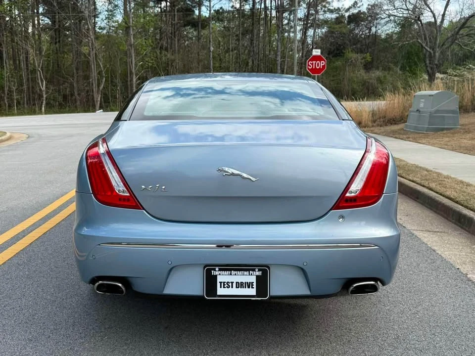 2011 Jaguar X351 XJ - Image 7 of 20