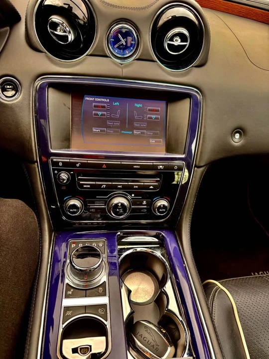 2011 Jaguar X351 XJ - Image 17 of 20