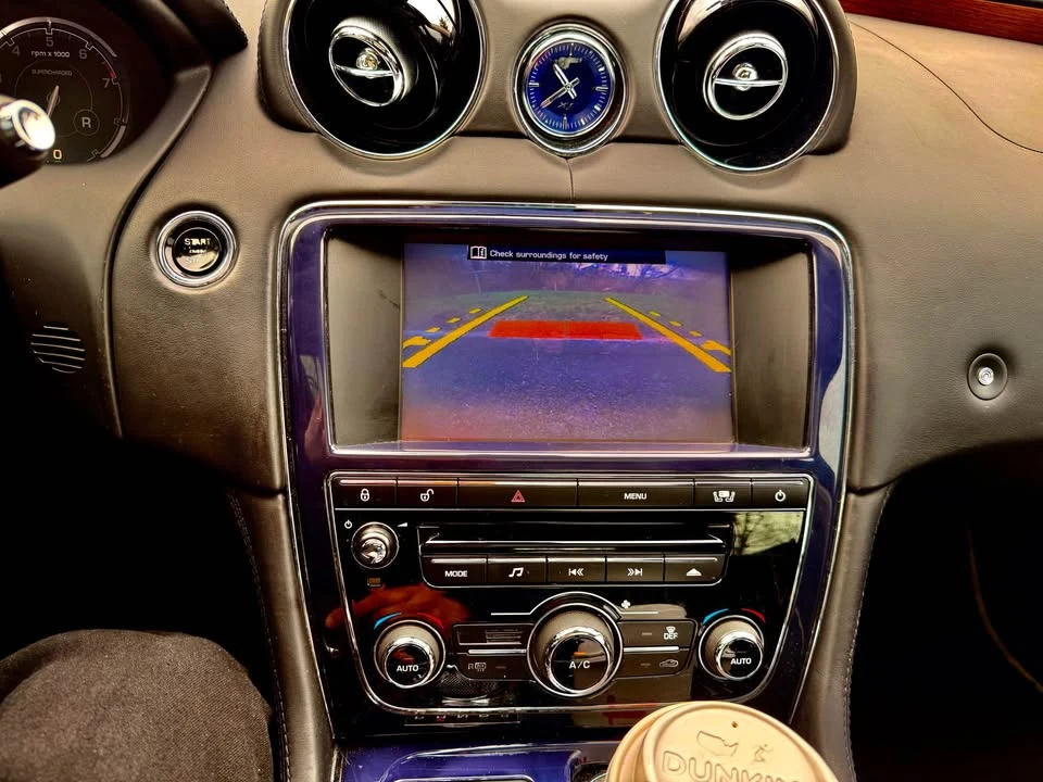 2011 Jaguar X351 XJ - Image 16 of 20