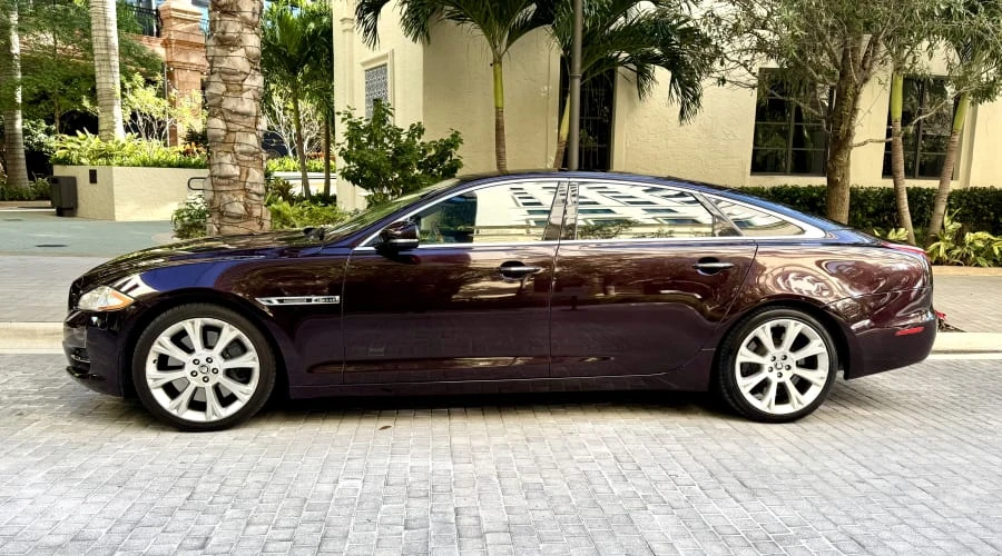 2011 Jaguar X351 XJ - Image 2 of 3
