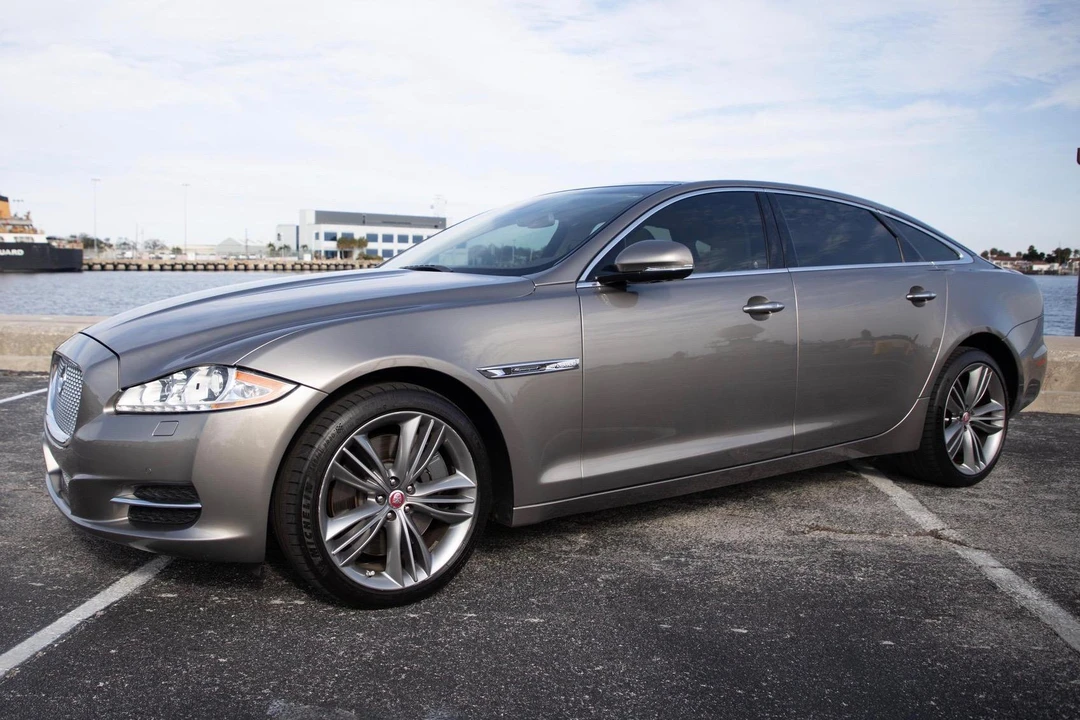 2011 Jaguar X351 XJ - Image 13 of 31