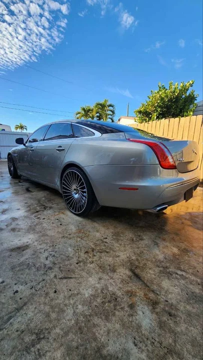 2011 Jaguar XJ Series 4 - Image 3 of 11