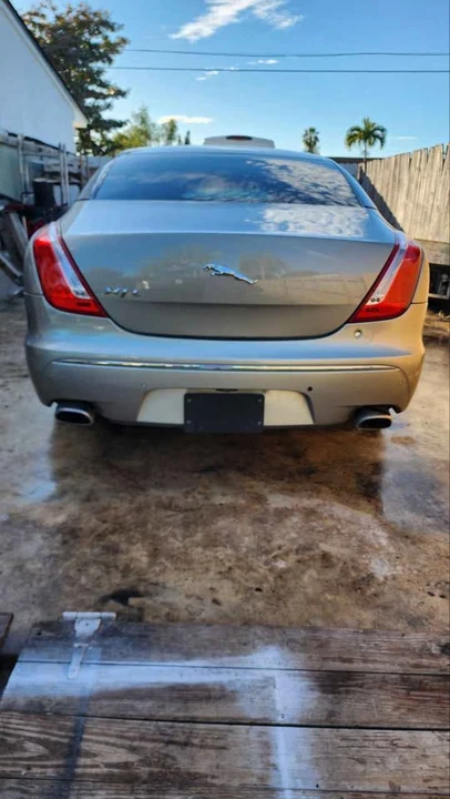2011 Jaguar XJ Series 4 - Image 2 of 11