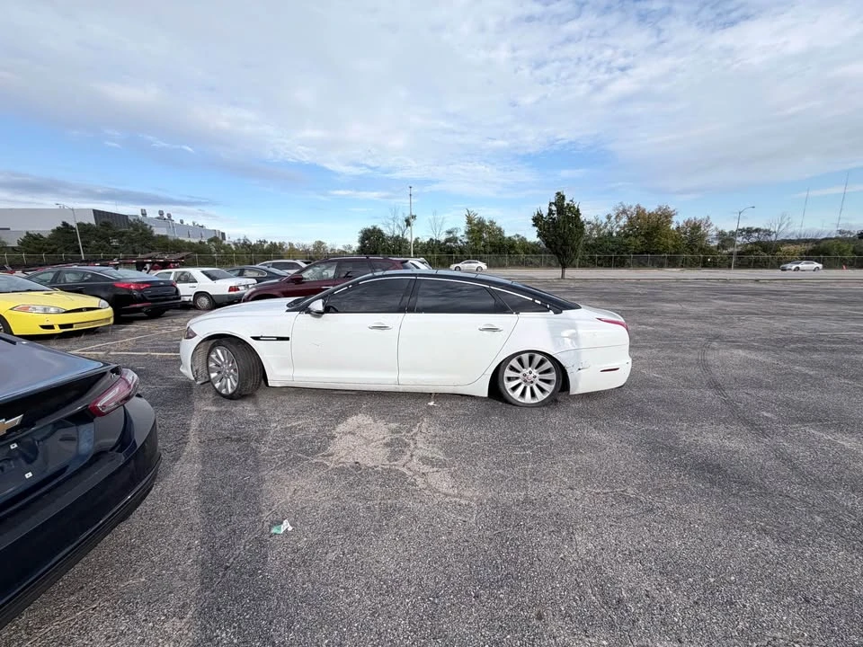 2011 Jaguar X351 XJ - Image 10 of 11