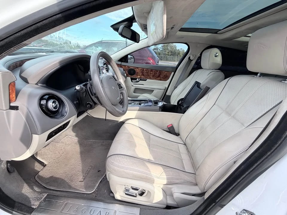 2011 Jaguar X351 XJ - Image 3 of 12
