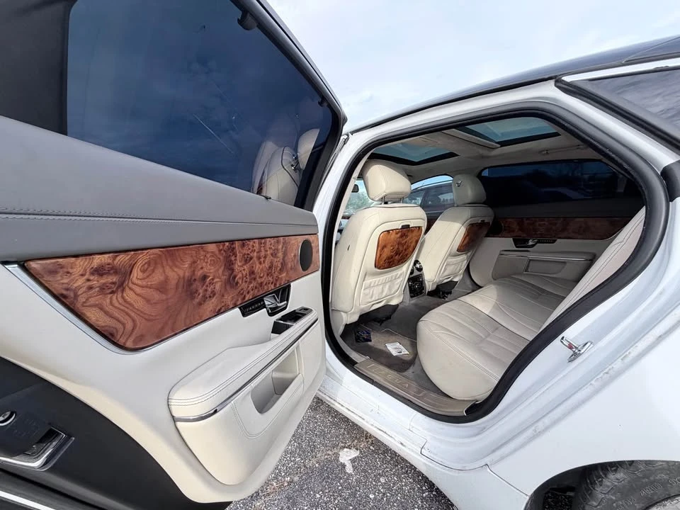 2011 Jaguar X351 XJ - Image 6 of 12