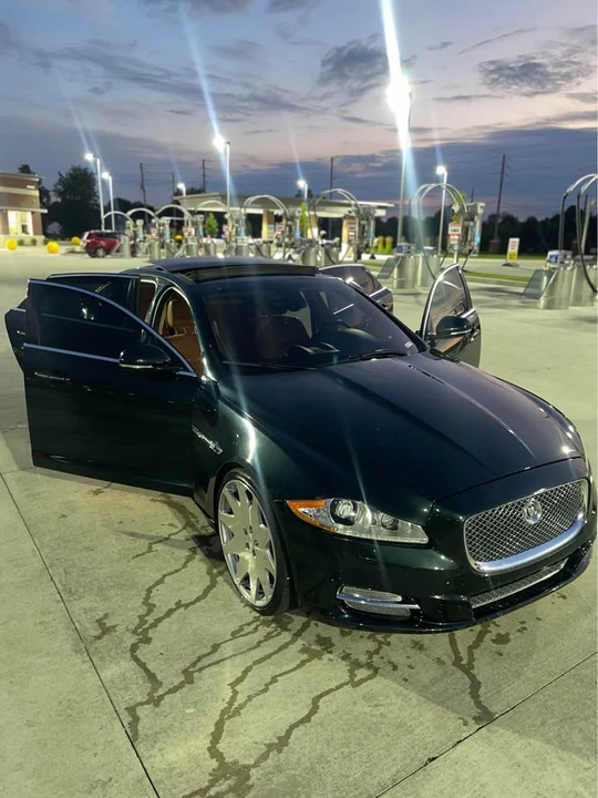 2011 Jaguar X351 XJ - Image 3 of 12