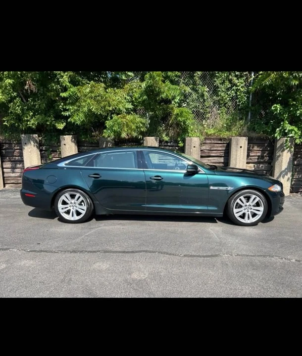 2011 Jaguar X351 XJ - Image 6 of 12