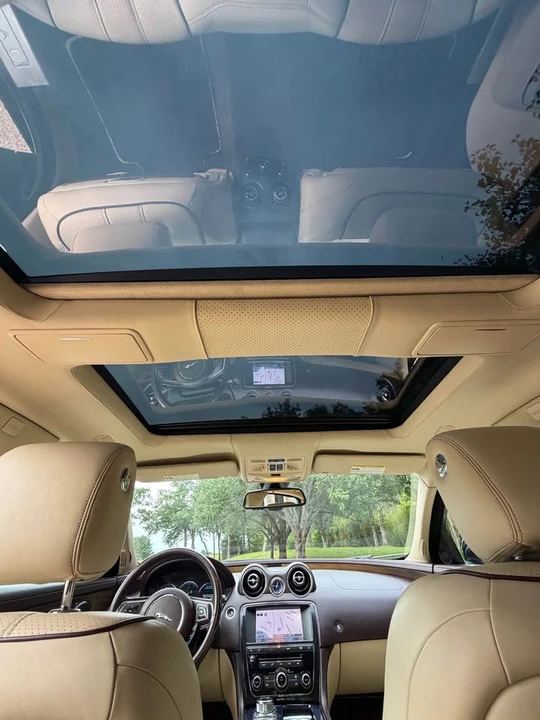 2011 Jaguar X351 XJ - Image 17 of 20